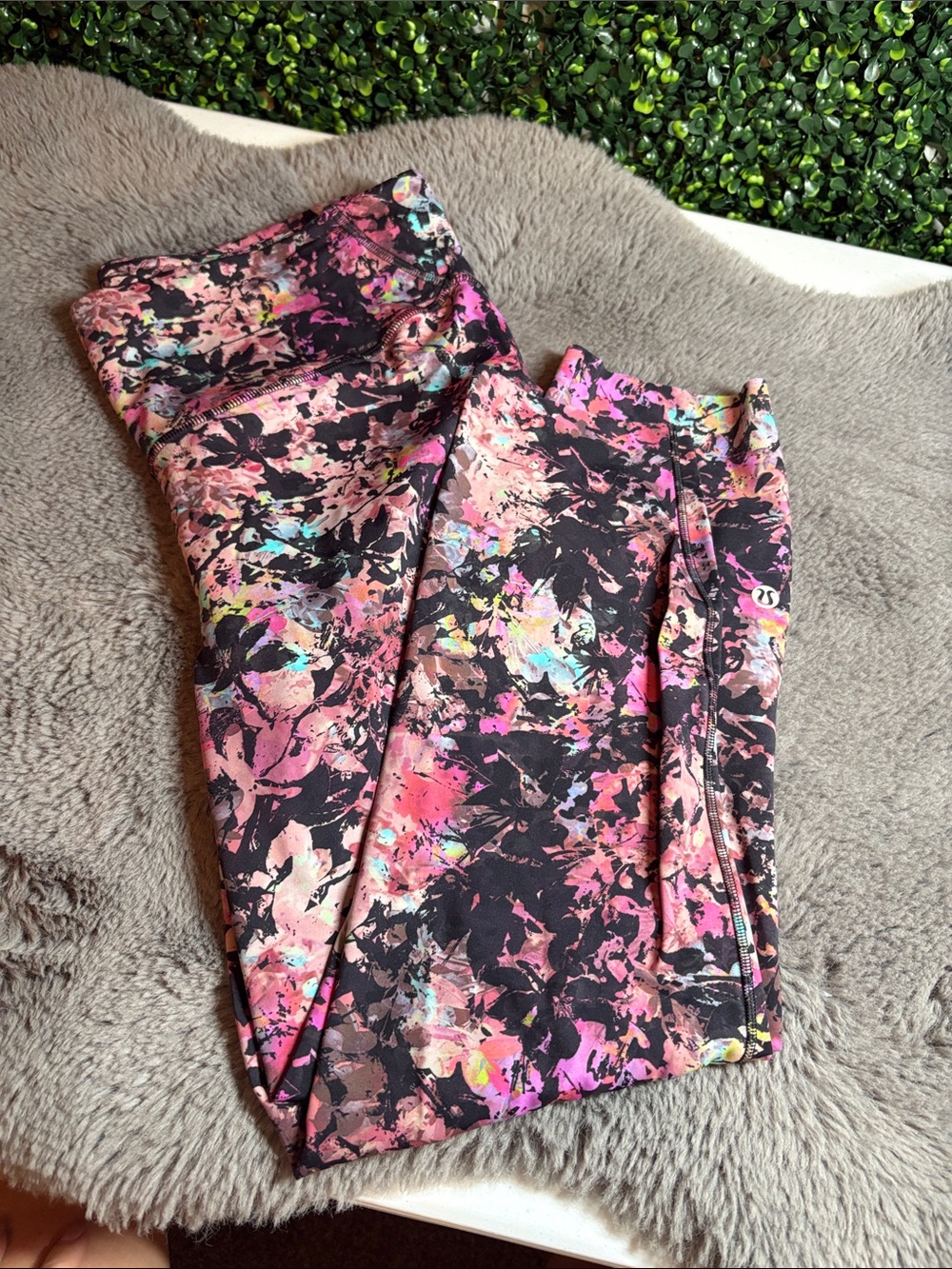 lululemon athletica Black Floral Multi-Color Leggings Size 12